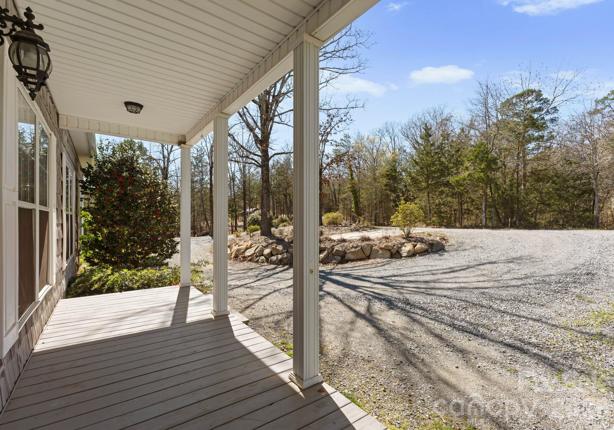 1492 Olympus Road Rock Hill, SC 29732 - Photo 6 of 40 Gallery Image 6