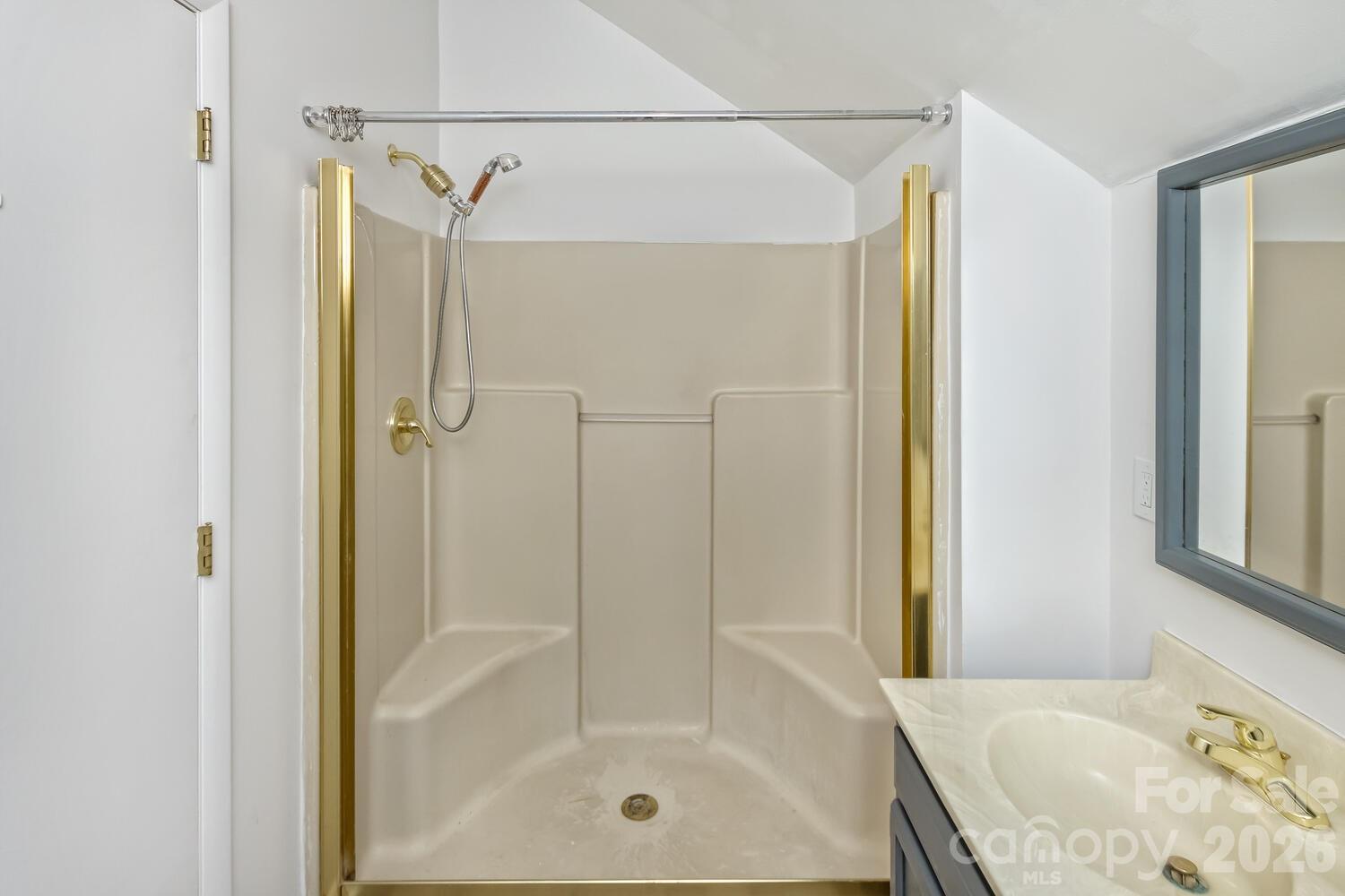 53 Benfield Road Weaverville, NC 28787 - Photo 32 of 46 Gallery Image 32