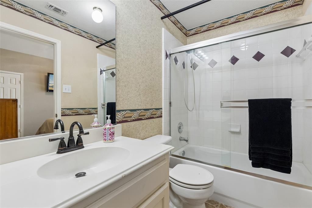 7918 Kings Court Rowlett, TX 75089 - Photo 23 of 39