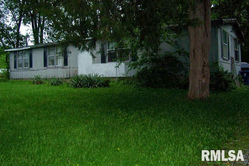 5305 Kell Road Kell, IL 62853 - Photo 1 of 5