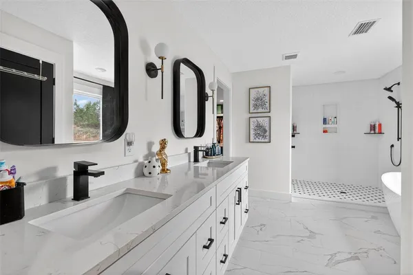 $499,900 | 664 Liberty Court, Hortense, GA 31543