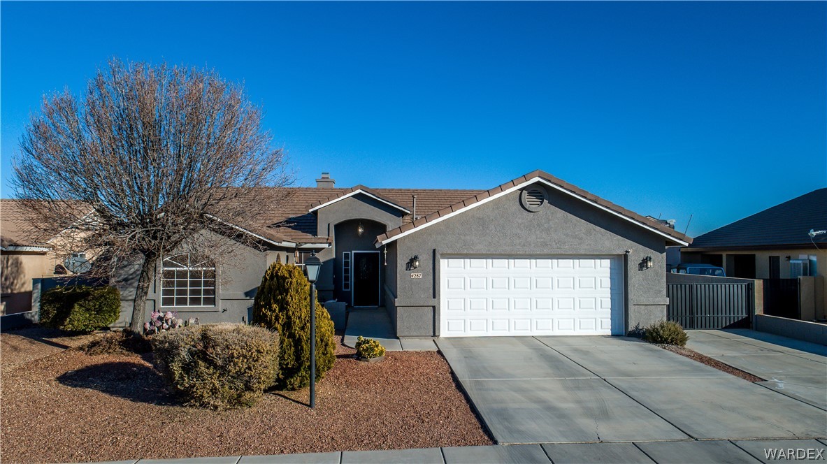 4287 East Cane Ranch Road Kingman, AZ 86401 - Photo 1 of 40