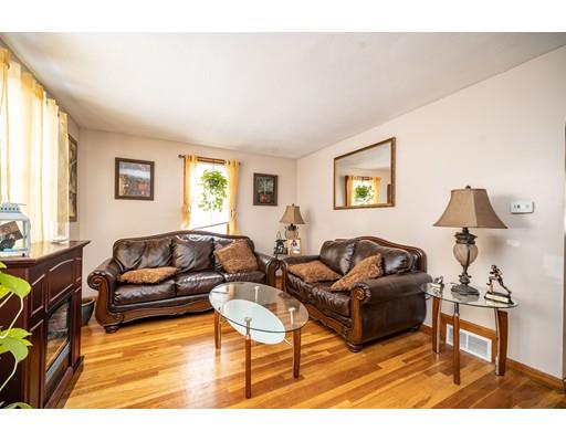 65 Eureka Street Springfield, MA 01104 - Photo 11 of 23