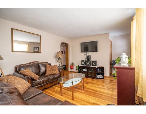 65 Eureka Street Springfield, MA 01104 - Photo 12 of 23