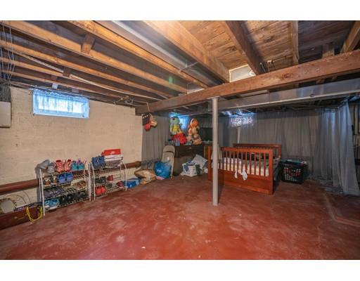 65 Eureka Street Springfield, MA 01104 - Photo 18 of 23