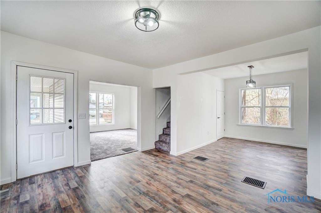 207 East Spring Street Fayette, OH 43521 - Photo 6 of 16 Gallery Image 6