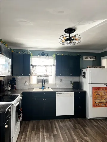 $205,000 | 38 Elmhurst Circle, Aurelius, NY 13021