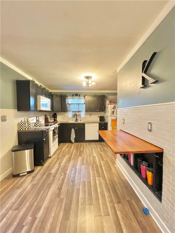 38 Elmhurst Circle Aurelius, NY 13021 - Photo 17 of 26