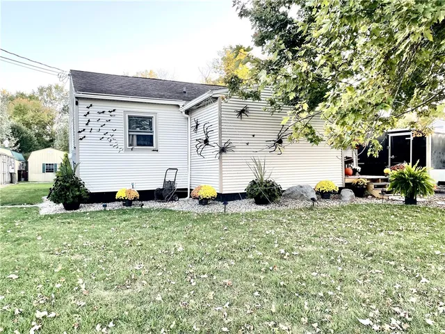 $205,000 | 38 Elmhurst Circle, Aurelius, NY 13021