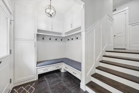 $1,899,999 | 211 South Monroe Street, Hinsdale, IL 60521