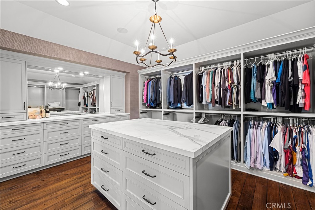 1240 5th Street Manhattan Beach, CA 90266 - Photo 35 of 68