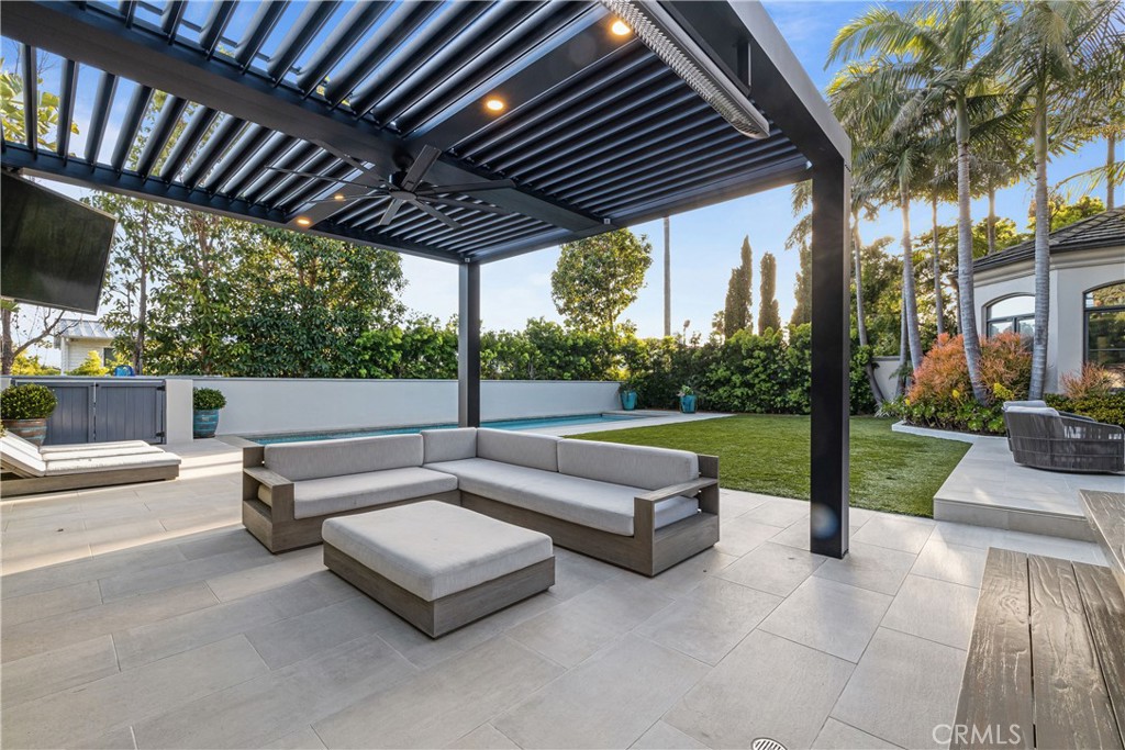 1240 5th Street Manhattan Beach, CA 90266 - Photo 63 of 68 a outdoor living space with patio furniture and a fireplace