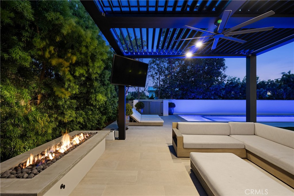 1240 5th Street Manhattan Beach, CA 90266 - Photo 65 of 68