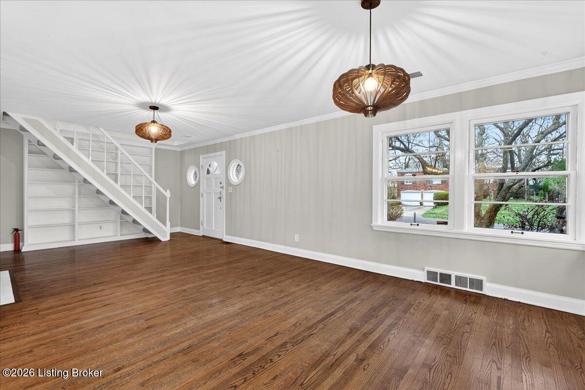 419 Sprite Road Louisville, KY 40207 - Photo 7 of 45 05-A7404305
