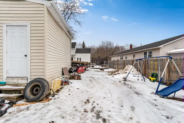 $239,900 | 2 Kelley Street, Fairfield, ME 04937