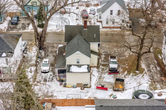 $249,900 | 2 Kelley Street, Fairfield, ME 04937