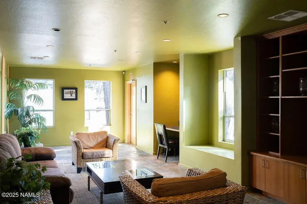 $220,000 | 1185 West University Avenue, Unit 154, Flagstaff, AZ 86001