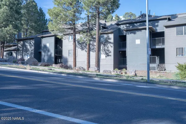 $220,000 | 1185 West University Avenue, Unit 154, Flagstaff, AZ 86001