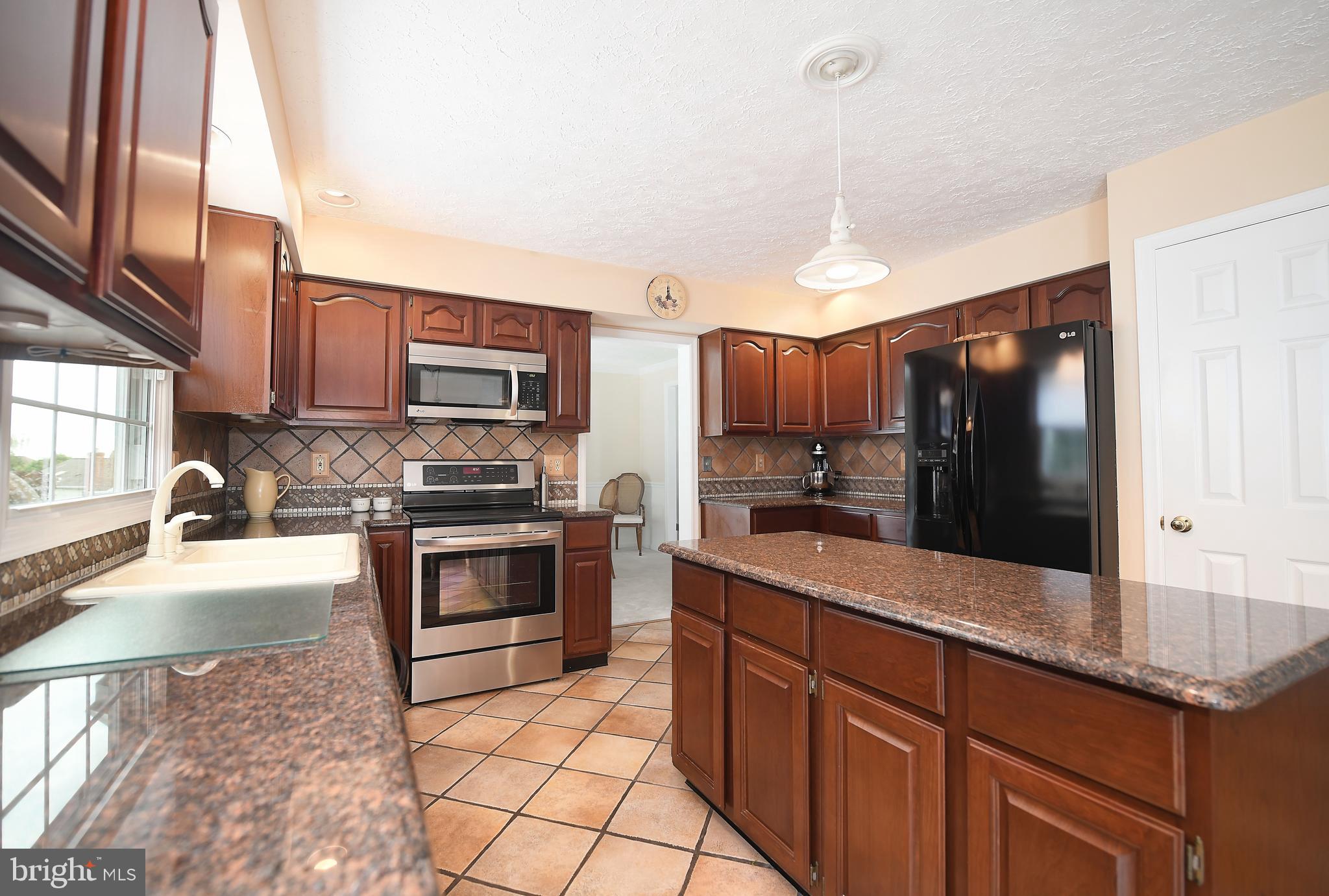9206 Bretton Reef Road Baltimore, MD 21234 - Photo 24 of 83 Gallery Image 24