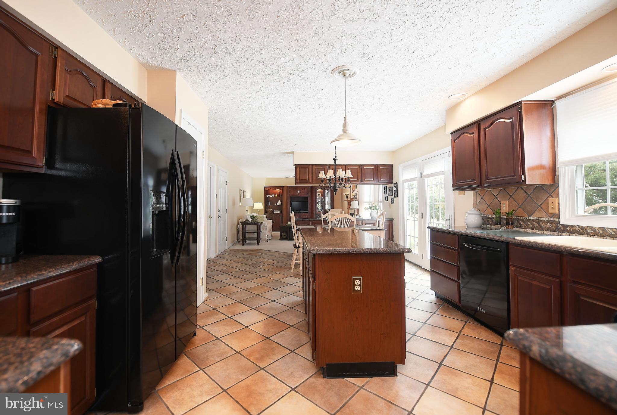 9206 Bretton Reef Road Baltimore, MD 21234 - Photo 25 of 83 Gallery Image 25