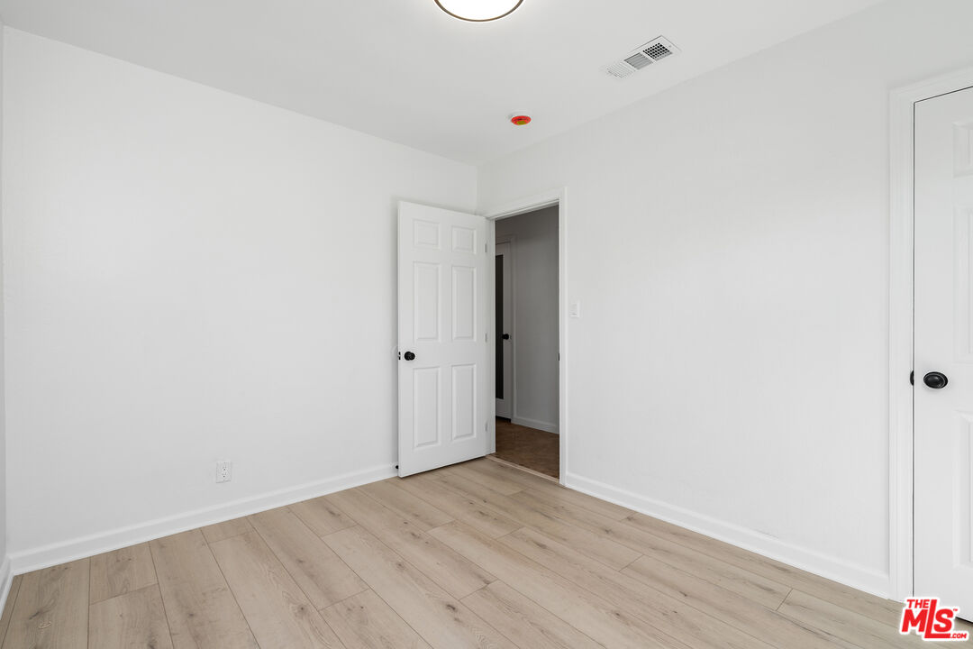 20850 Chase Street Winnetka, CA 91306 - Photo 13 of 25 a view of an empty room