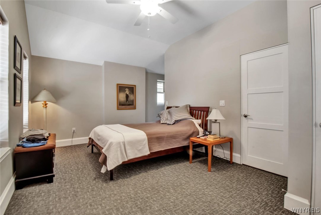 120 Johnson Park Buffalo, NY 14201 - Photo 12 of 36