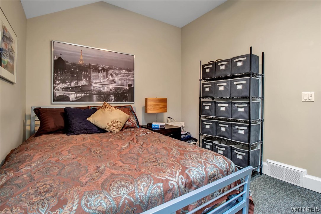 120 Johnson Park Buffalo, NY 14201 - Photo 16 of 36