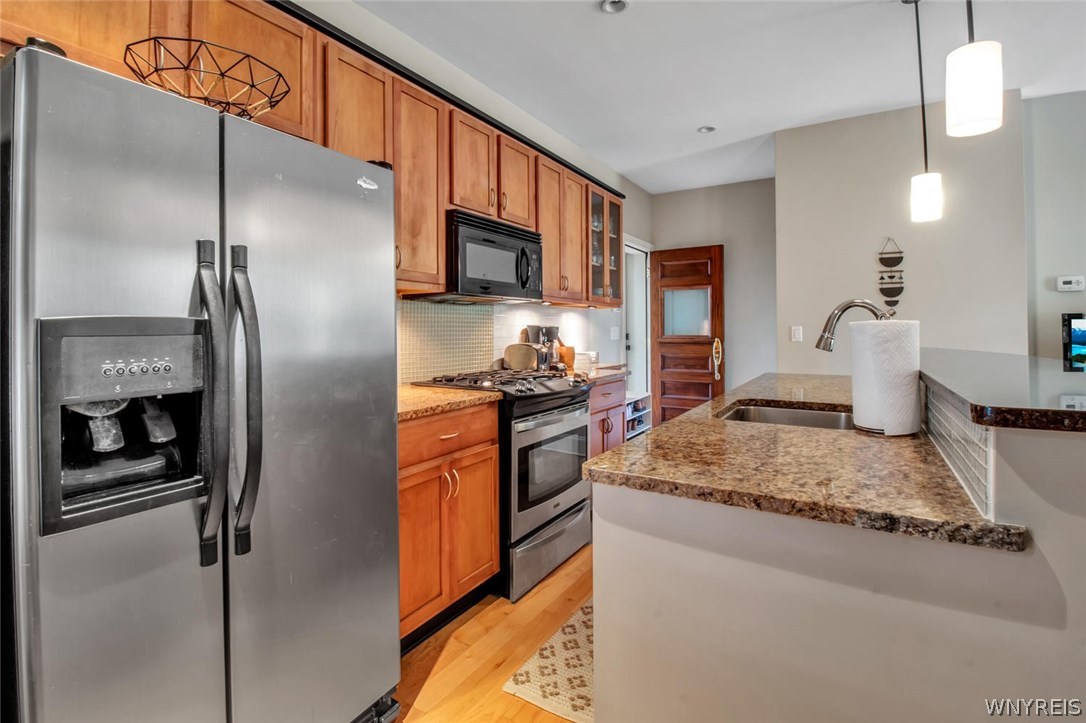 120 Johnson Park Buffalo, NY 14201 - Photo 28 of 36