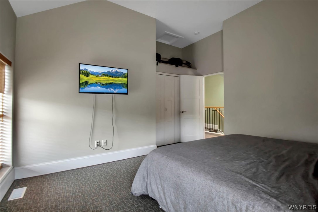 120 Johnson Park Buffalo, NY 14201 - Photo 34 of 36