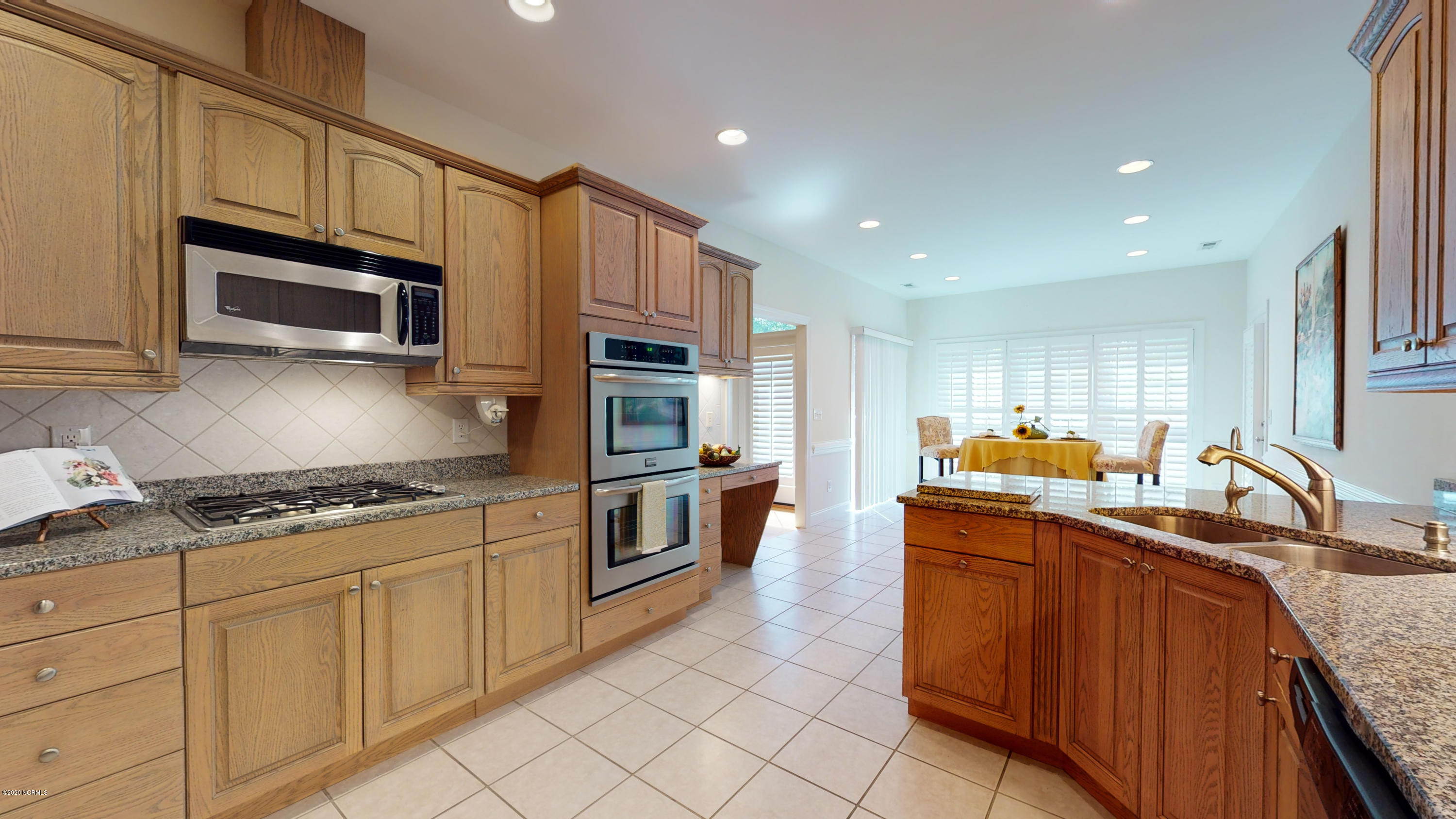 117 Lugano Road New Bern, NC 28562 - Photo 8 of 37 Kitchen