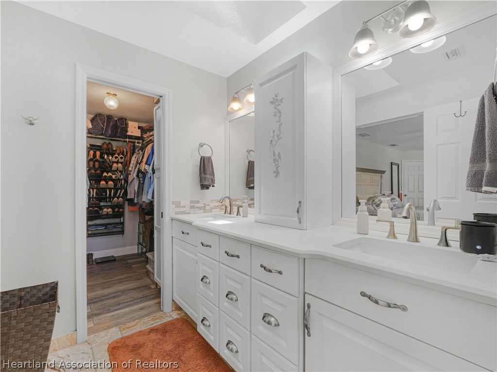 4326 Lakewood Road Sebring, FL 33875 - Photo 23 of 50