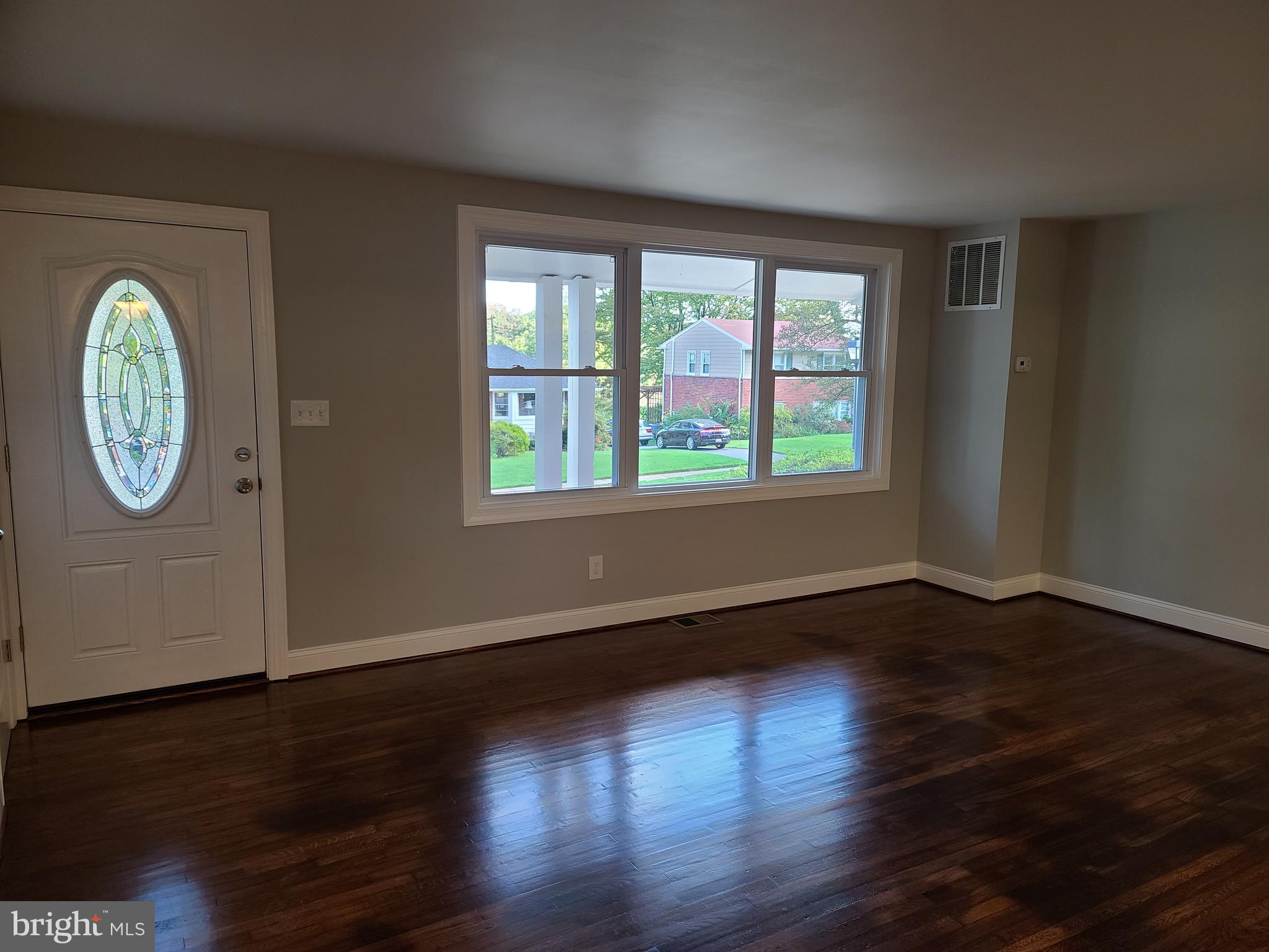 515 Epsom Road Baltimore, MD 21286 - Photo 8 of 36