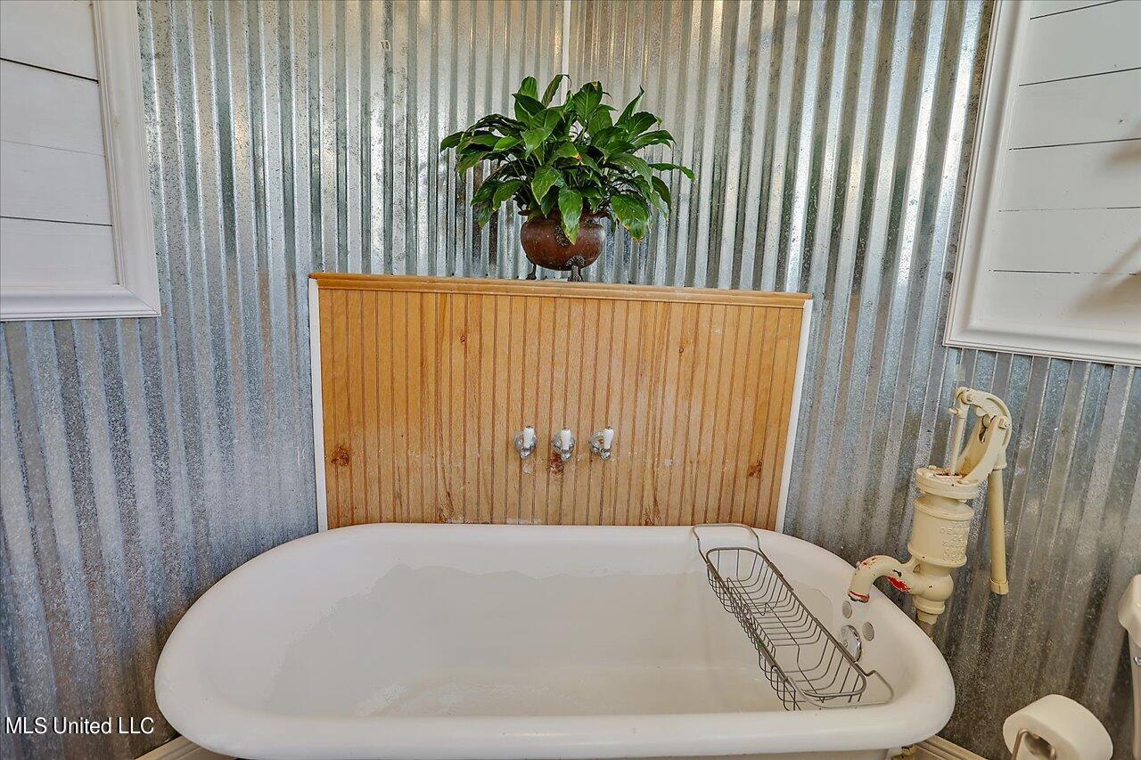 1256 Pocahontas Road Flora, MS 39071 - Photo 39 of 53 39-1256 Pocahontas Rd