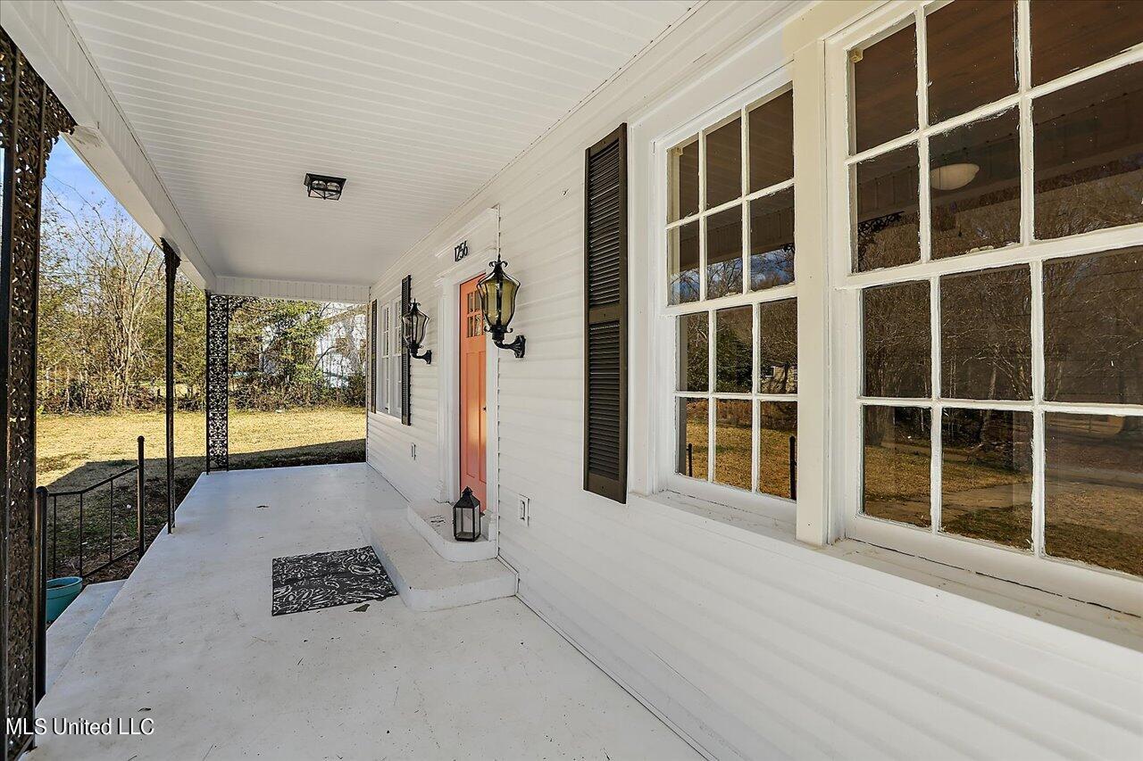 1256 Pocahontas Road Flora, MS 39071 - Photo 5 of 53 05-1256 Pocahontas Rd