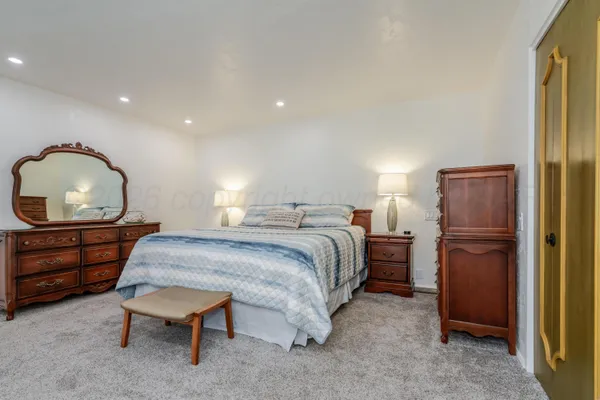 $270,000 | 601 Cottage Street, Clarendon, TX 79226