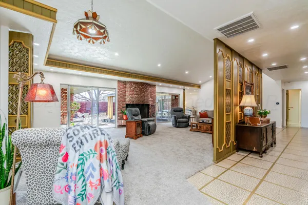 $270,000 | 601 Cottage Street, Clarendon, TX 79226