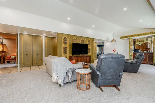 $270,000 | 601 Cottage Street, Clarendon, TX 79226