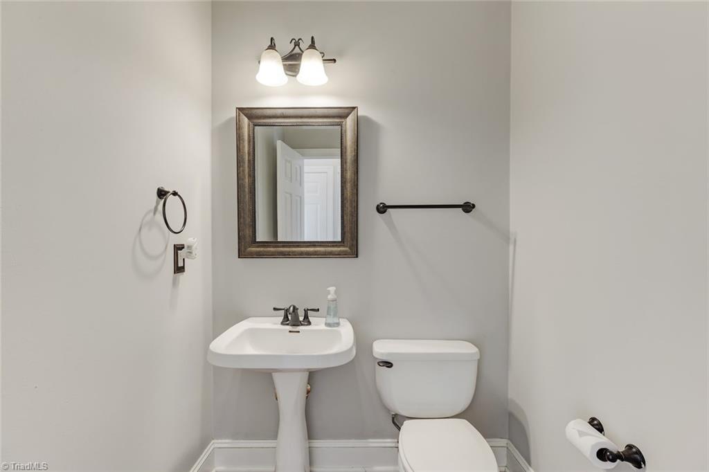 1721 Curraghmore Road Clemmons, NC 27012 - Photo 14 of 30