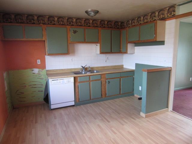 3392 Arnsby Road Columbus, OH 43232 - Photo 3 of 10 Gallery Image 3