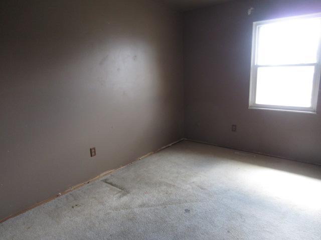 3392 Arnsby Road Columbus, OH 43232 - Photo 6 of 10 Gallery Image 6