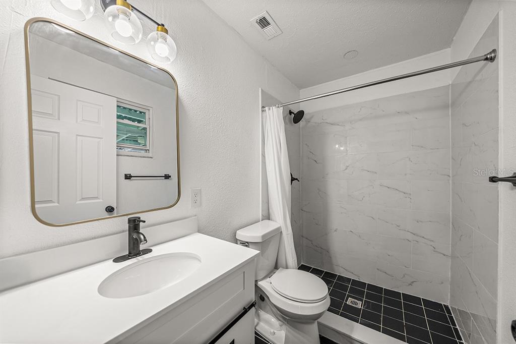 895 Southwest 80th Avenue Ocala, FL 34481 - Photo 15 of 36