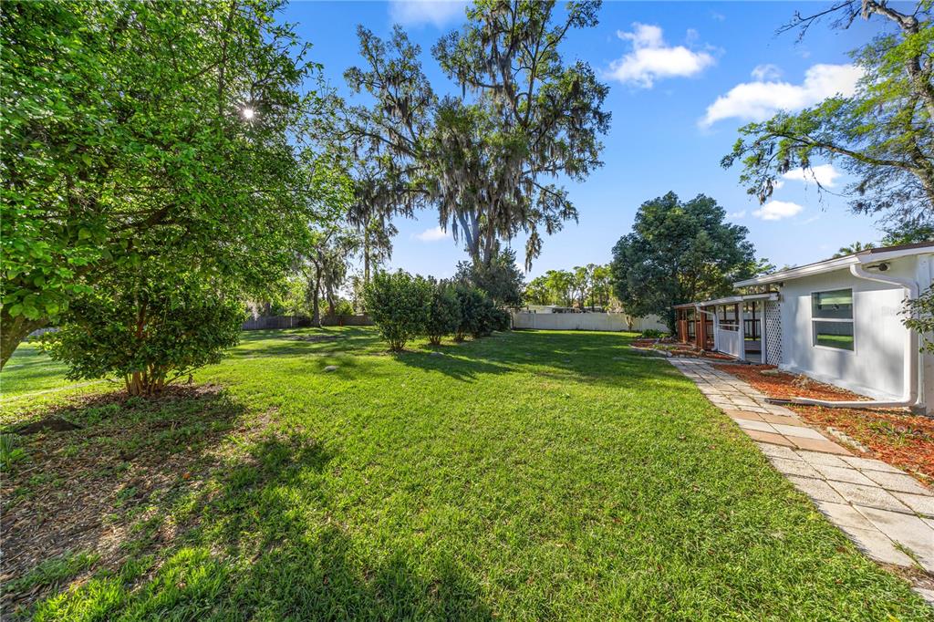 895 Southwest 80th Avenue Ocala, FL 34481 - Photo 29 of 36