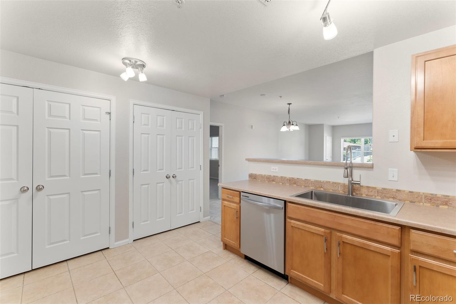 5480 Allison Street, Unit 101 Arvada, CO 80002 - Photo 11 of 24