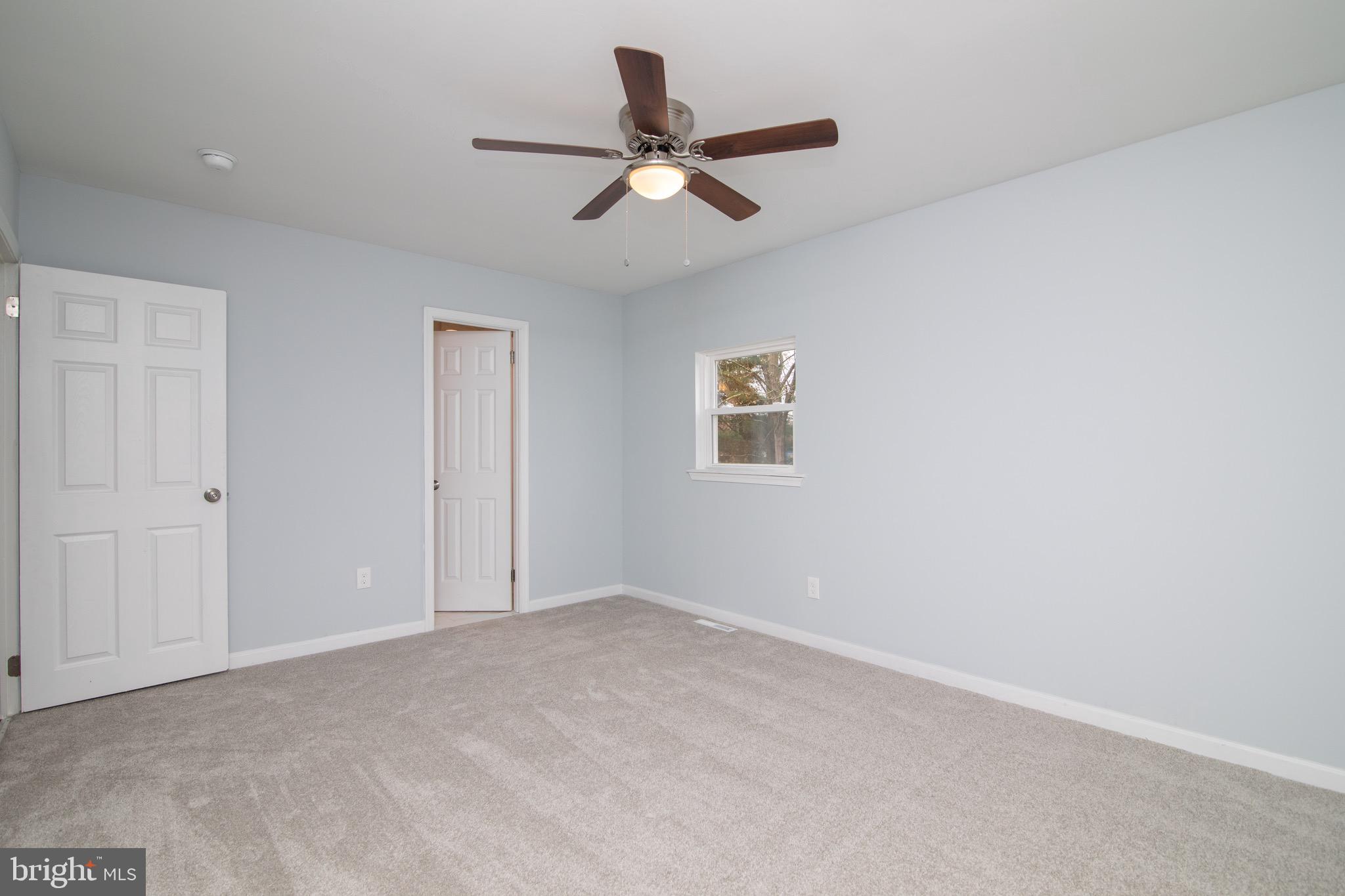 1062 Winslow Road Williamstown, NJ 08094 - Photo 15 of 38 Master Bedroom