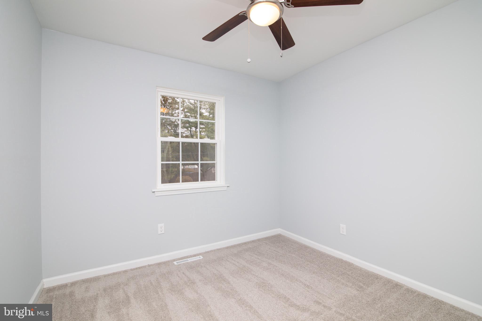 1062 Winslow Road Williamstown, NJ 08094 - Photo 20 of 38 Bedroom 3