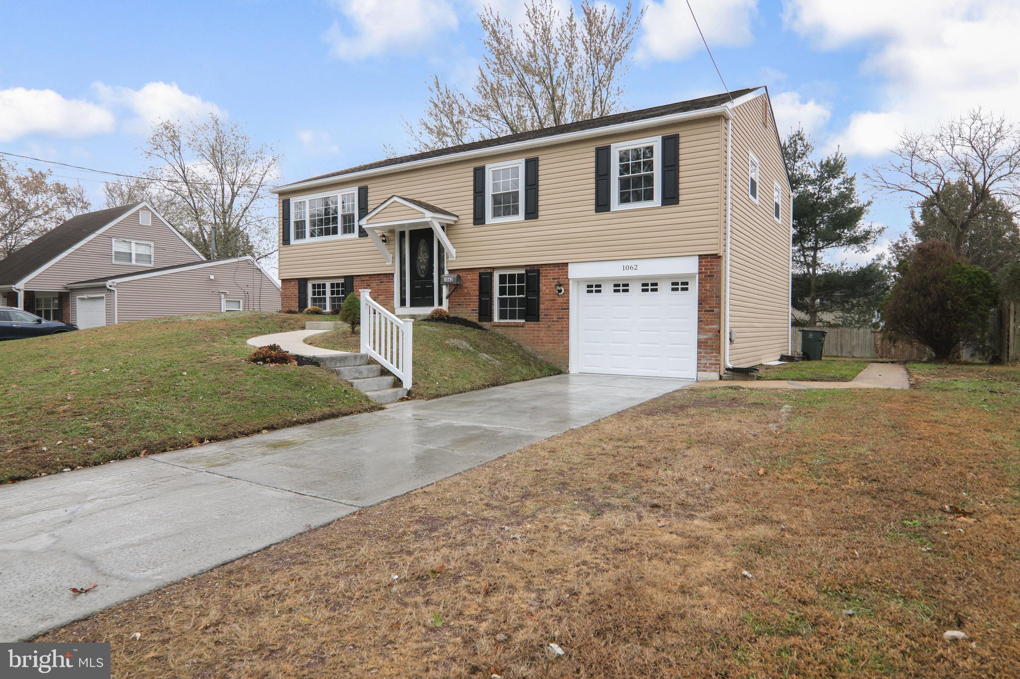 1062 Winslow Road Williamstown, NJ 08094 - Photo 33 of 38 Exterior Front