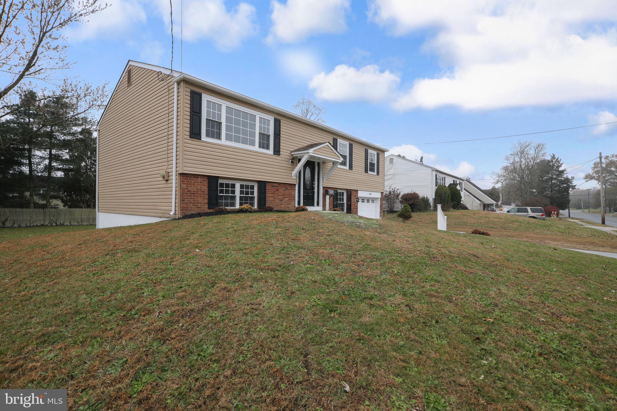 1062 Winslow Road Williamstown, NJ 08094 - Photo 34 of 38 Exterior Front