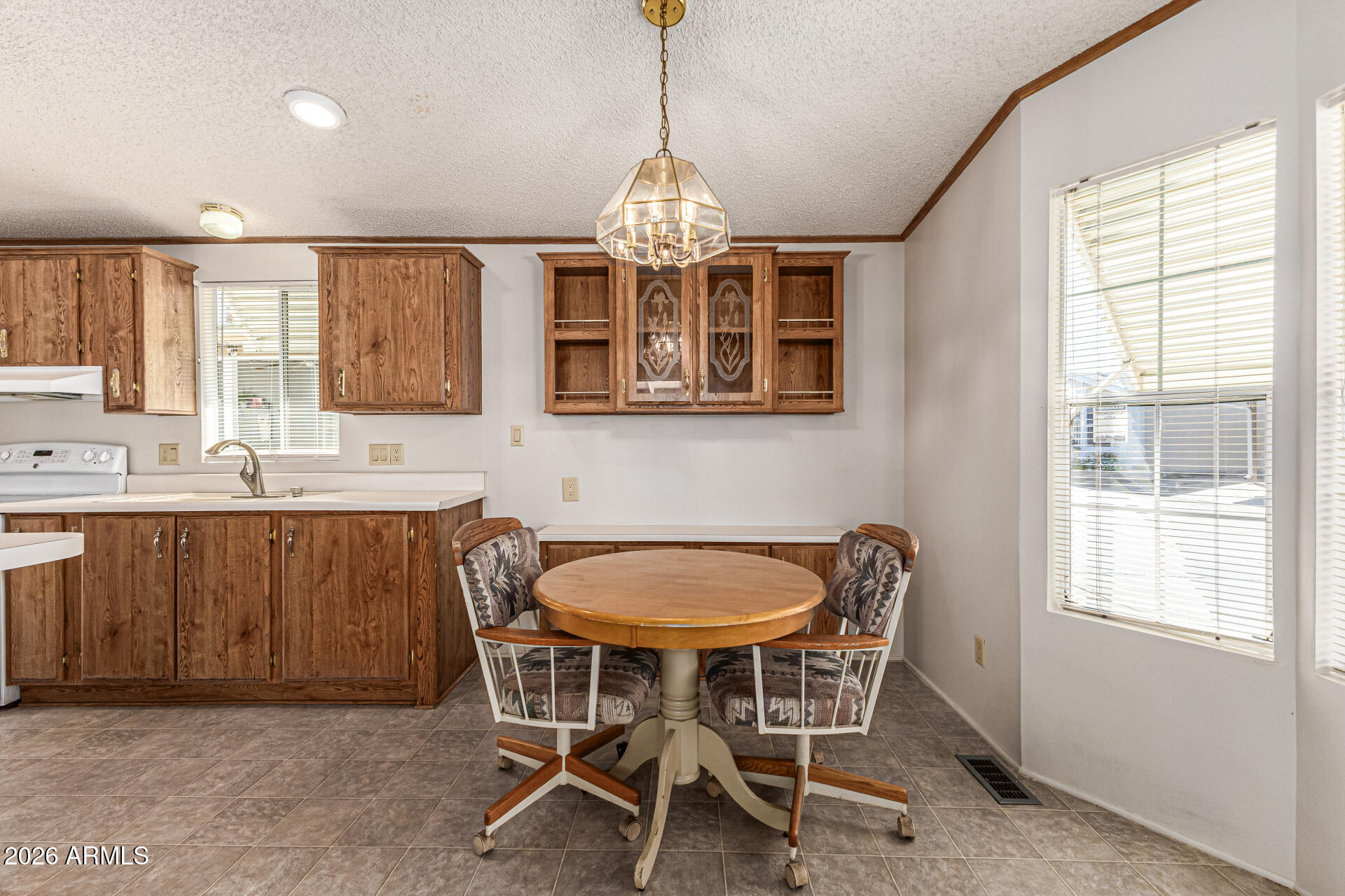 5735 East McDowell Road, Unit 92 Mesa, AZ 85215 - Photo 7 of 24 10-McDowell