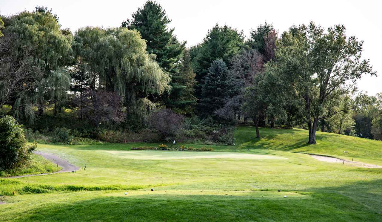 4 Inverness Terrace Baraboo, WI 53913 - Photo 2 of 8