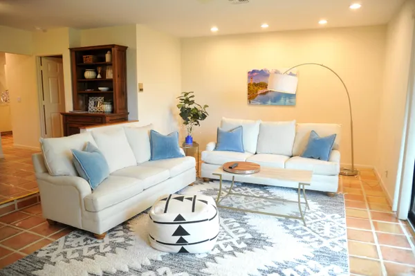 $7,000 | 170 Celestial Way, Unit 32, Juno Beach, FL 33408